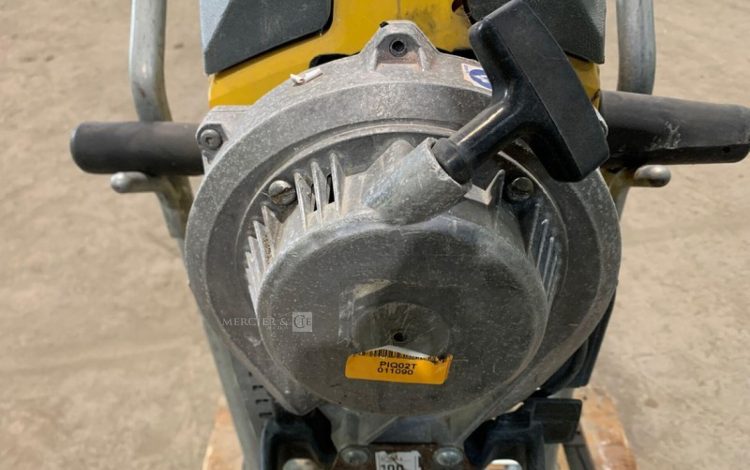 WACKER NEUSON BH65  PIQ011090