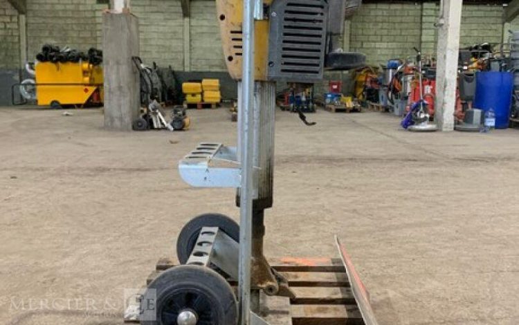 WACKER NEUSON BH65  PIQ011254