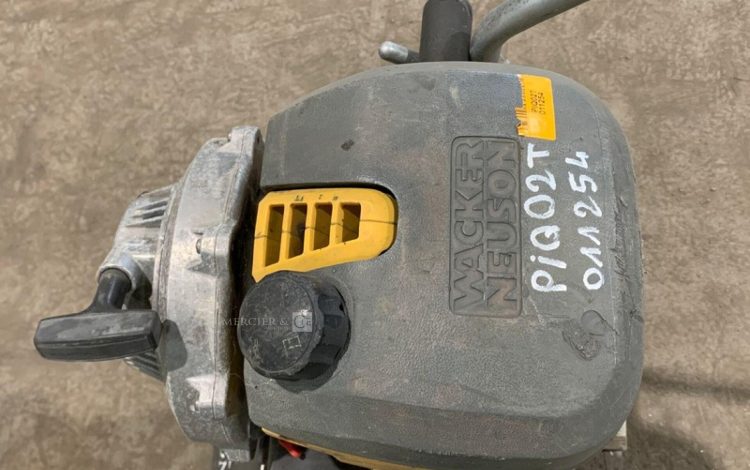 WACKER NEUSON BH65  PIQ011254
