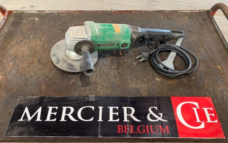 HITACHI SAT-180  PON010295
