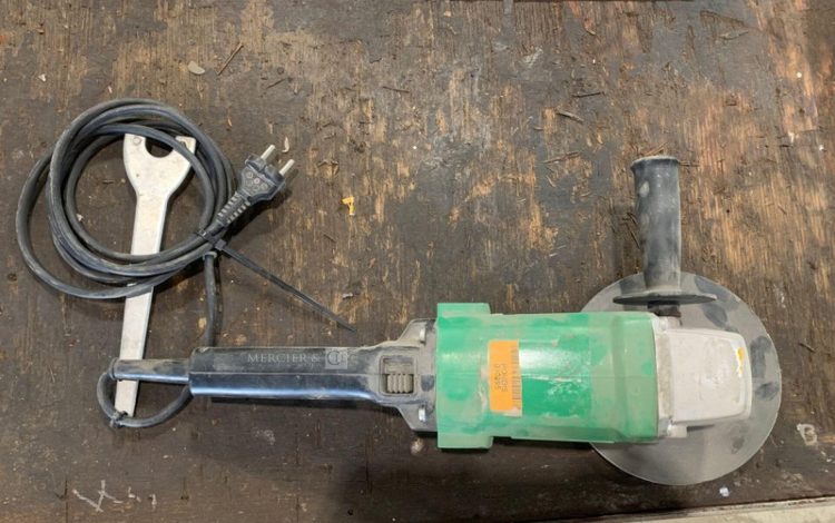 HITACHI SAT-180  PON010295