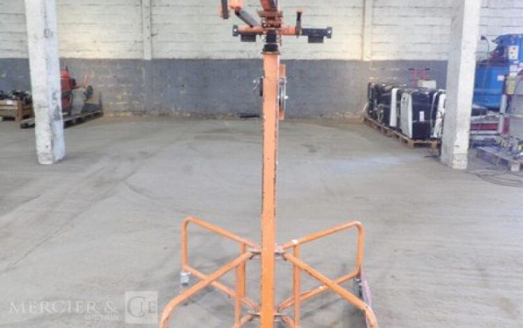 TAKEUCHI 6 AF  LEV010391