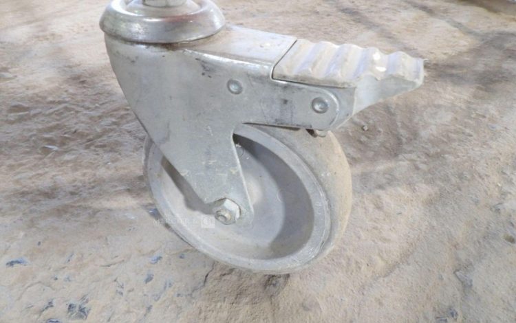 TAKEUCHI 6 AF  LEV010391