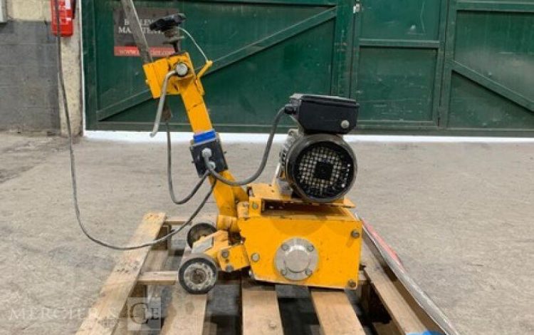 HUSQVARNA CG200S  RAB010113