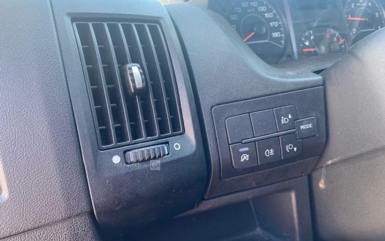 PEUGEOT BOXER  1-XFZ-599