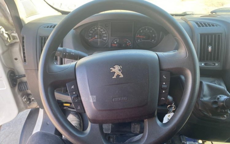 PEUGEOT BOXER  1-XFZ-599