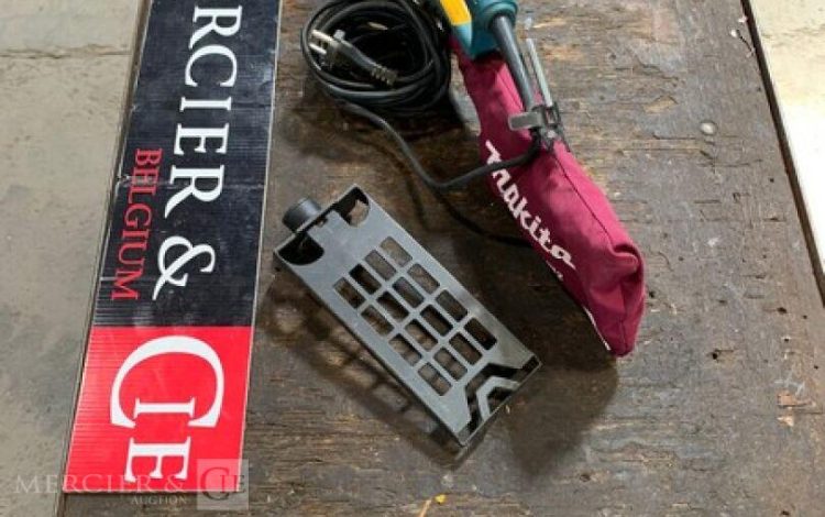 MAKITA   PON011095