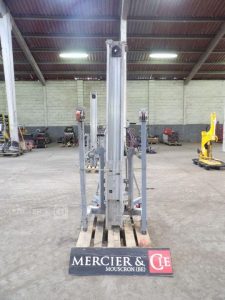 GENIE SLC-24  LEV010732