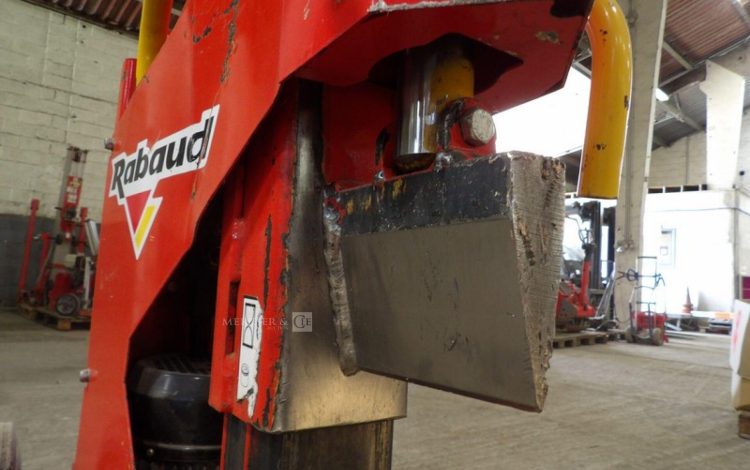 RABAUD 70092C  FEN010093