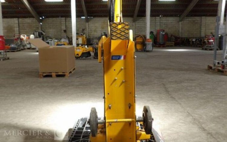 RABAUD 70092C  FEN010145