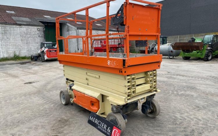 JLG 3246ES  8026