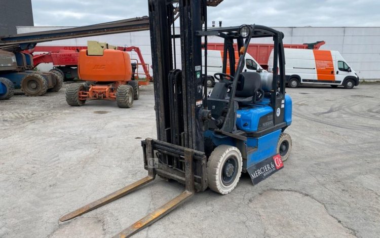 NISSAN UD02A25B / FRG2.5  8688