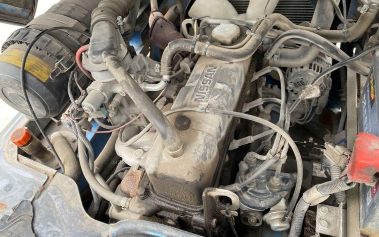 NISSAN UD02A25B / FRG2.5  8688