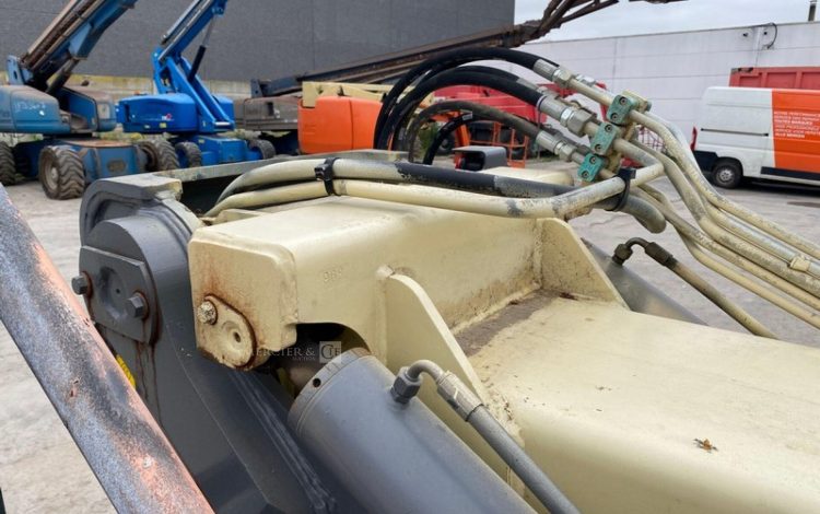 JLG 4013  6962