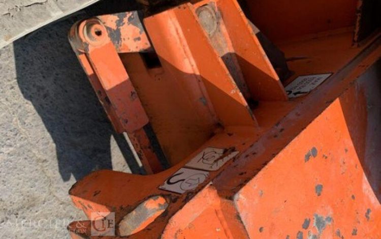 JLG E300 AJP / BE11  9228