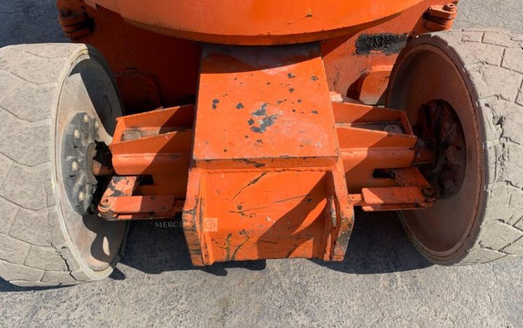 JLG E300 AJP / BE11  9228