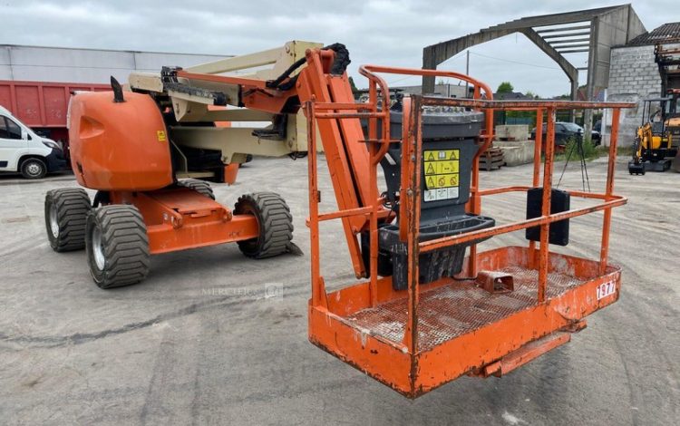 JLG 450 AJ II / BD16  7977