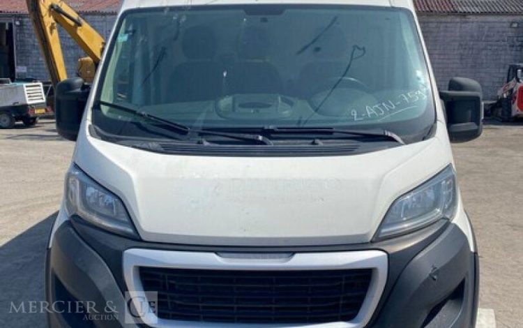 PEUGEOT BOXER  2-AJN-759