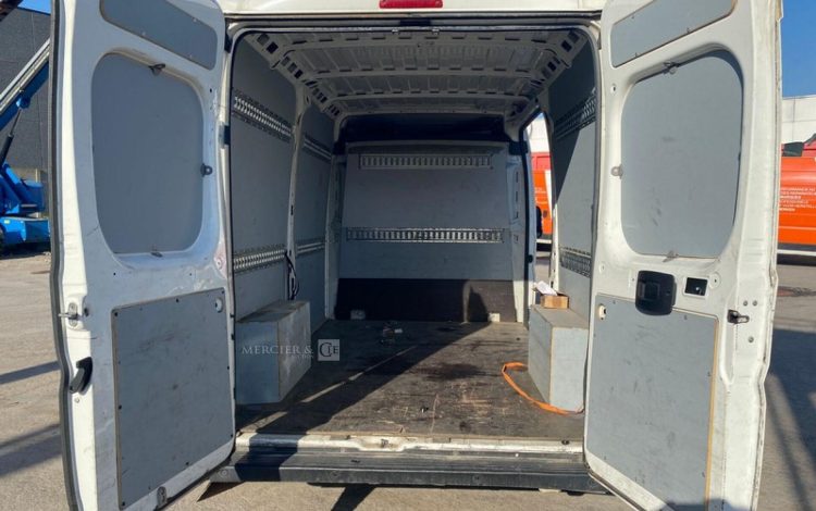 PEUGEOT BOXER  1-XFZ-804