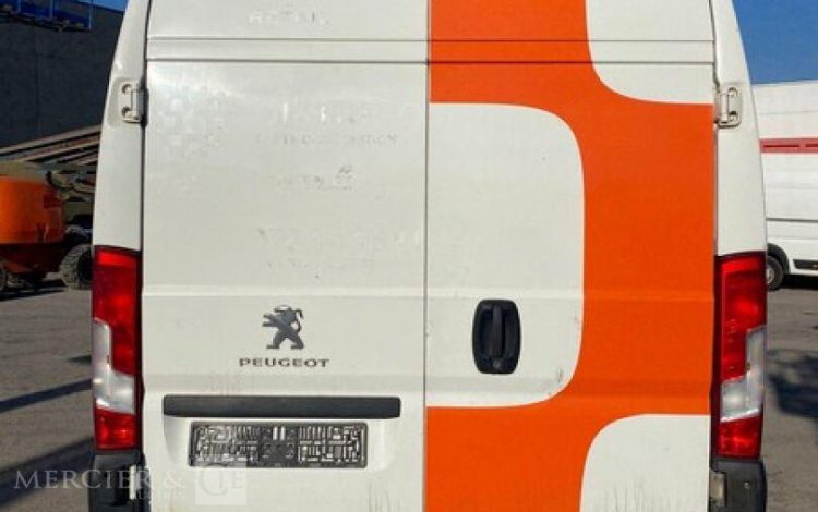 PEUGEOT BOXER  1-XFZ-804