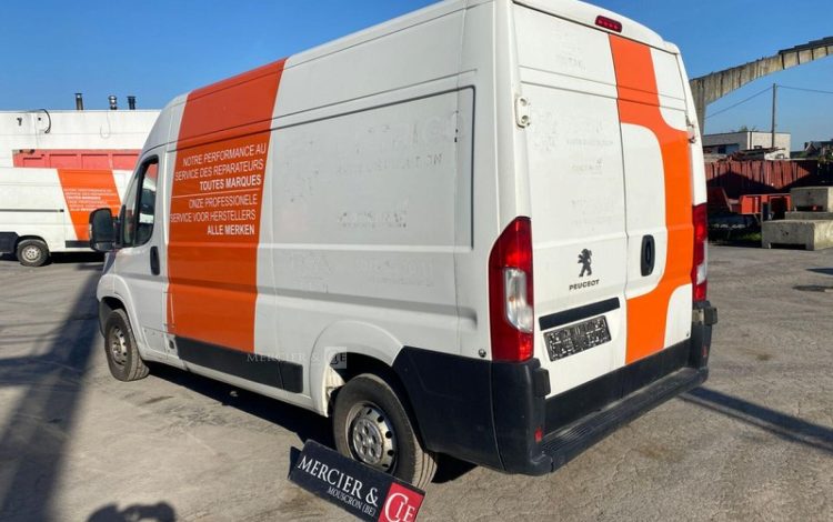 PEUGEOT BOXER  1-XFZ-804