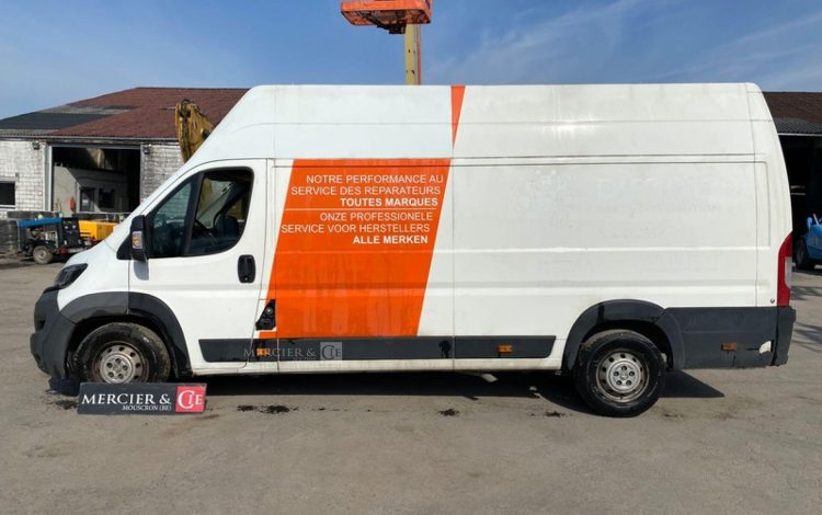 PEUGEOT BOXER PREMIUM 435 BOIS L4H3 BHDI 165 BV6M  1-XFZ-423