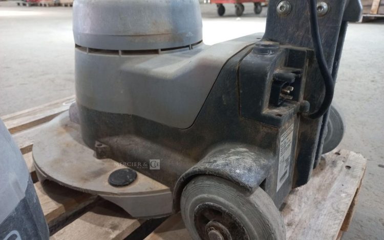 NUMATIC   15MAM42025