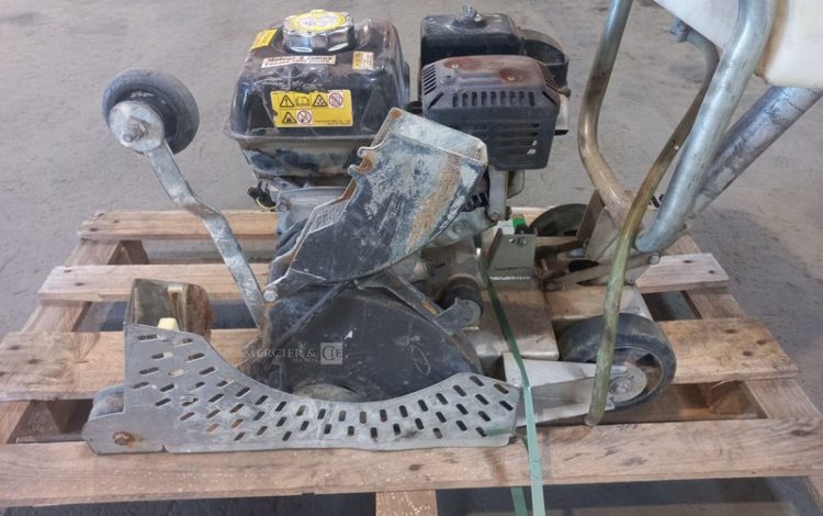 HUSQVARNA FS305  12MAM42025