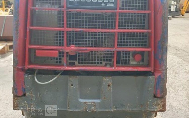 79MAM42025