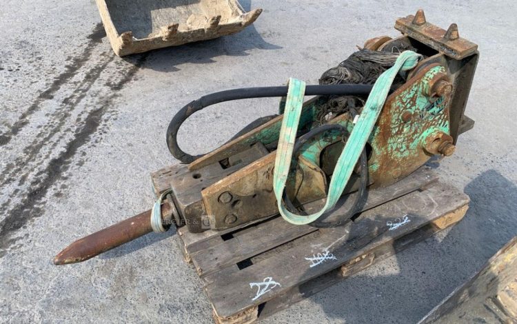 MECALAC 12MXT  12MXT