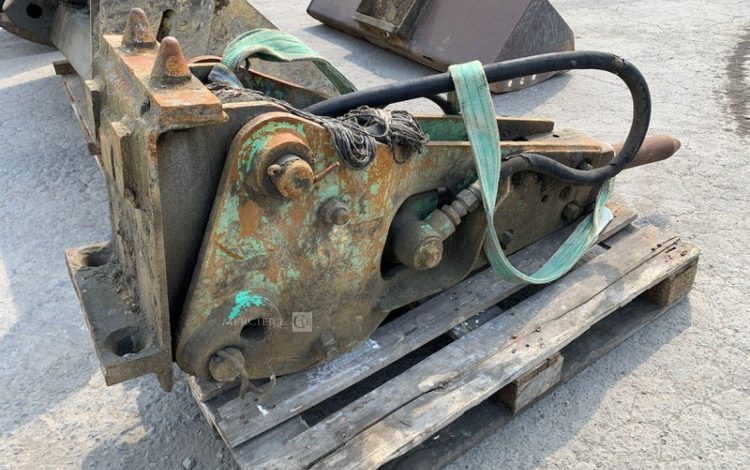 MECALAC 12MXT  12MXT