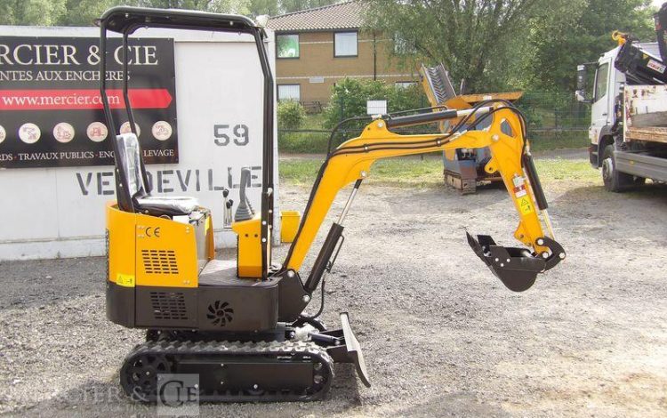 HIGHTOP MICROPELLE SUR CHENILLES HT10 DIESEL 1T – ANNEE 2024 – MATERIEL NEUF  2024054