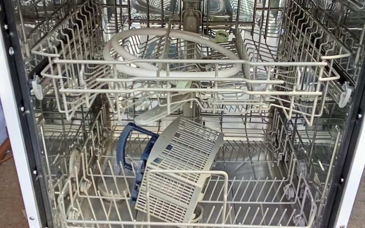 Autre Pompe à chaleur unité extérieure thermal V marque LG, HU161H U32 Appareil endomm  200