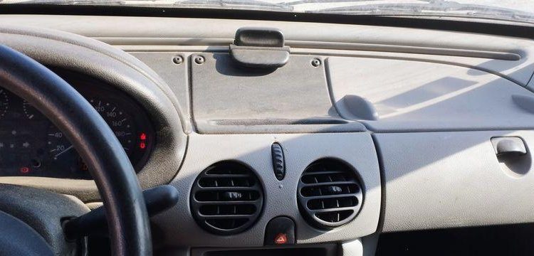 RENAULT KANGOO EXPRESS 1,2 16V 75 CV – ESSENCE – 86966 KMS – ANNEE 2003 BORDEAUX 2351VJ62