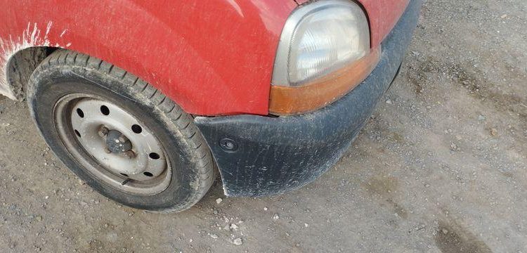 RENAULT KANGOO EXPRESS 1,2 16V 75 CV – ESSENCE – 86966 KMS – ANNEE 2003 BORDEAUX 2351VJ62