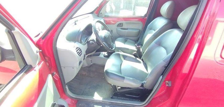 RENAULT KANGOO EXPRESS 1,2 16V 75 CV – ESSENCE – 140201 KMS – ANNEE 2003 BORDEAUX 2352VJ62