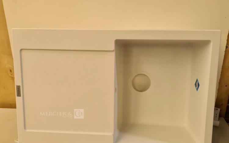 Autre Tronçonneuse 610W marque WAKH  25