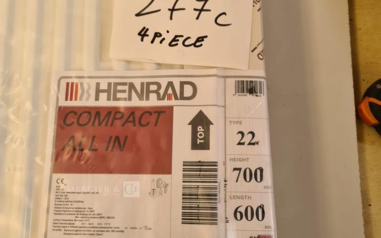 Autre Lot de 10 rouleaux de laine minérale isolation thermique et phonique chaque roul  274