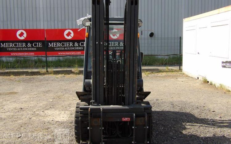 NISSAN CHARIOT ELEVATEUR FRONTAL DX30 3T  28684