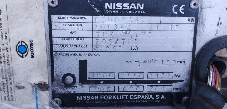 NISSAN CHARIOT ELEVATEUR FRONTAL DX30 3T  28684