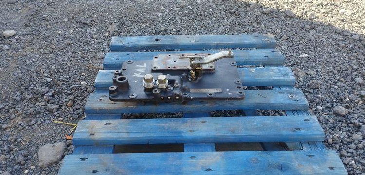 NISSAN CHARIOT ELEVATEUR FRONTAL DX30 3T  28684