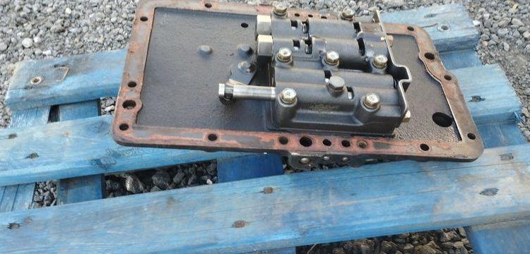 NISSAN CHARIOT ELEVATEUR FRONTAL DX30 3T  28684