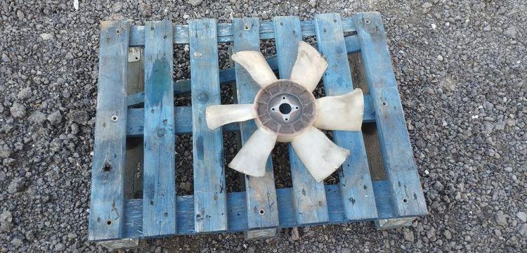 NISSAN CHARIOT ELEVATEUR FRONTAL DX30 3T  28684