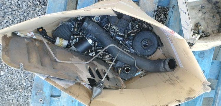 NISSAN CHARIOT ELEVATEUR FRONTAL DX30 3T  28684