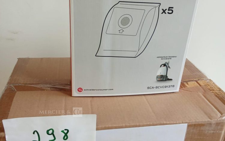 Autre Lot de 10 kit de spot encasté acier brossé led, 230V marque Perfectline  295