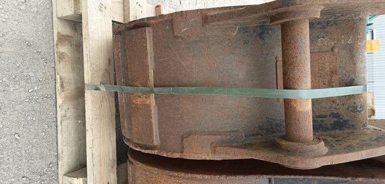 CATERPILLAR LOT DE 2 GODETS DE CURAGE  2CATGC