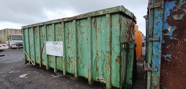 LOT DE 3 BENNES DE 24M3  3-24M3