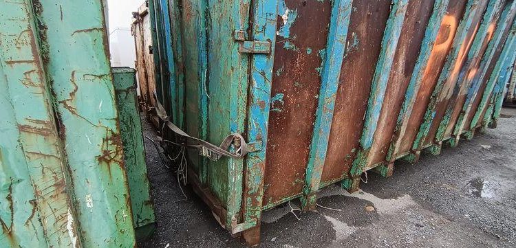 LOT DE 3 BENNES DE 24M3  3-24M3