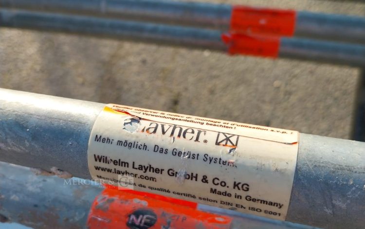 Autre Lot de 12 garde-corps de sécurité de 250 cm de la marque Layher  31