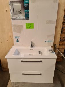 Autre Lot meuble salle de bain comprenant meuble de 80cm et lavabo marque Ideal Standa  33